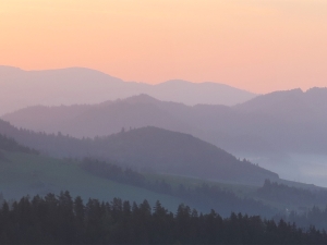 Na Grandeusie o wschodzie Słońca