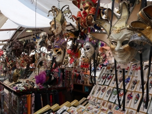 Stragany na Placu Ziół