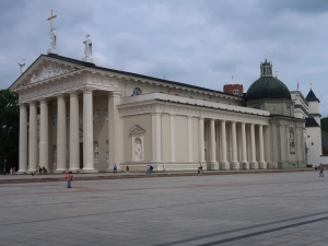 Bazylika archikatedralna św. Stanisława i św. Władysława