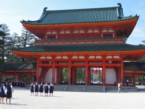 Brama Ōtenmon w Chramie Heian w Kioto