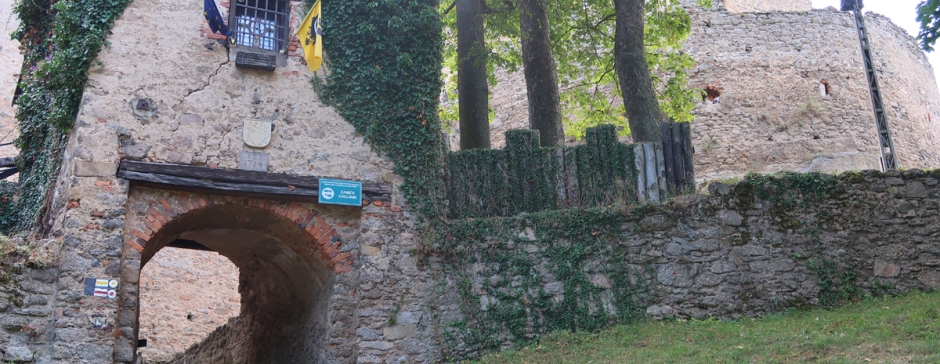 Na Zamek Chojnik